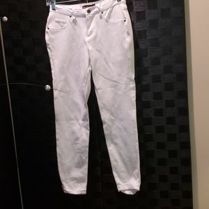 White stretch knit leggings